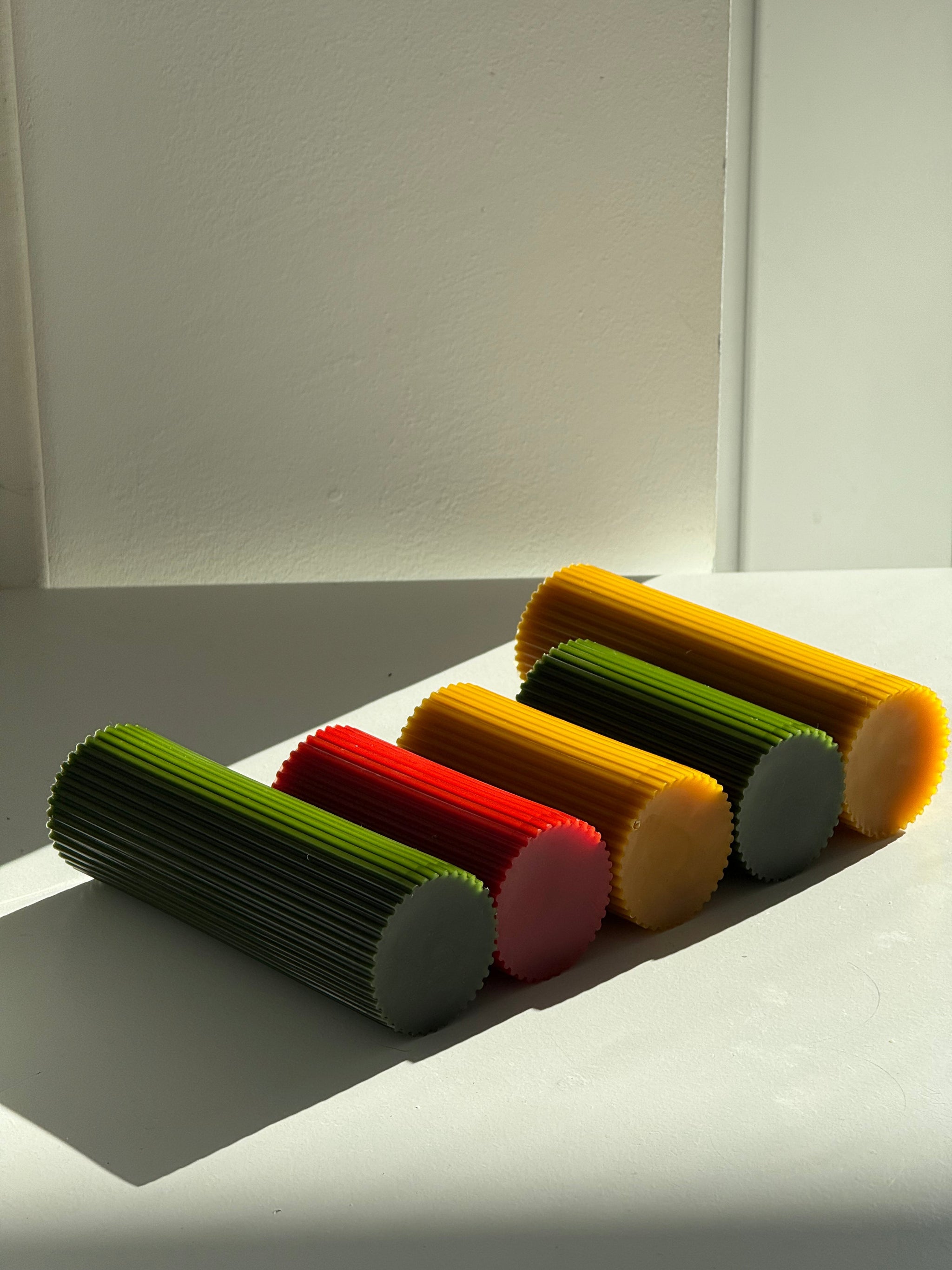 Adventskerzen aus reinem Bienenwachs – Handgegossen (4er-Set)