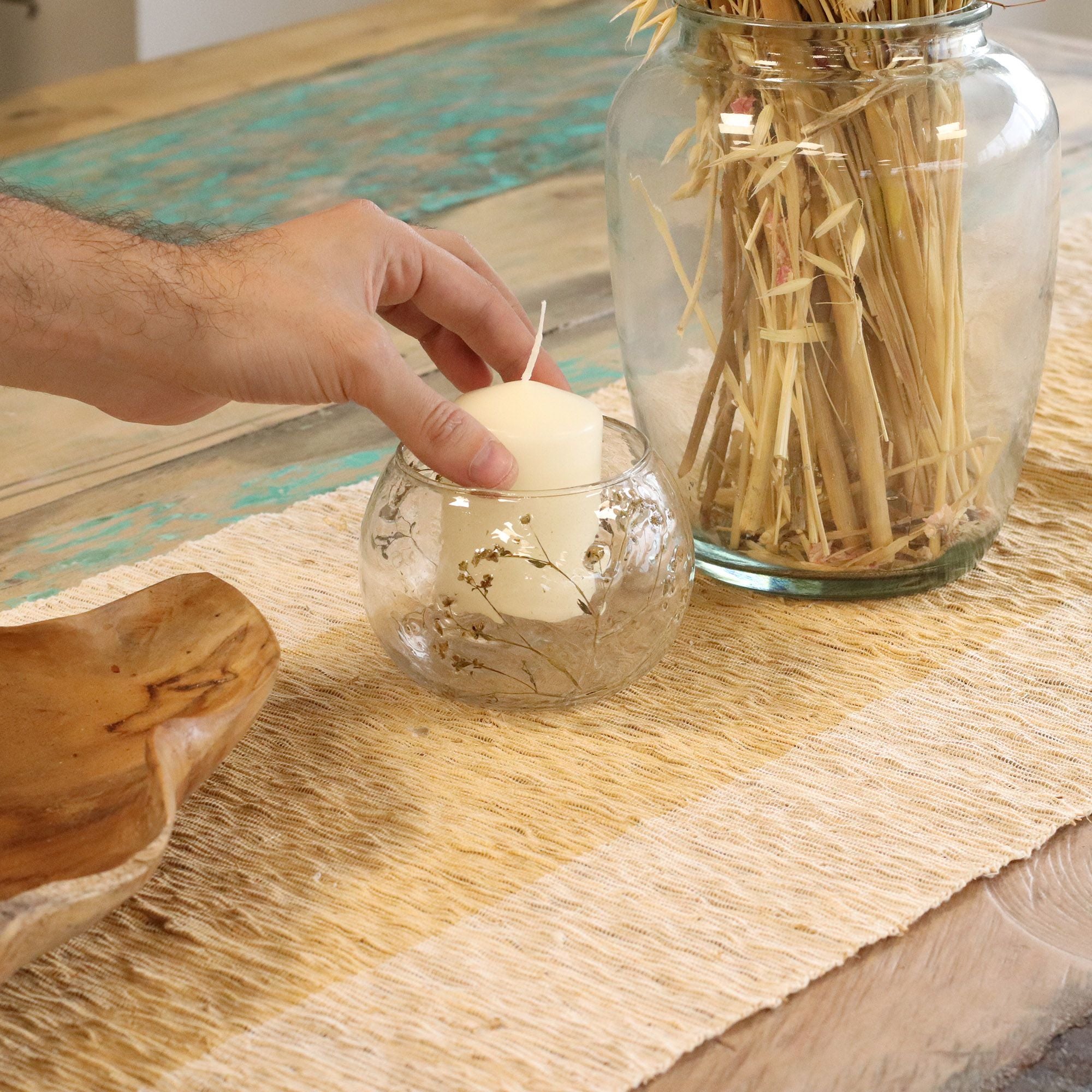 Natürliches Blumenglas – Schalen-Kerzenhalter „Margarita“ aus recyceltem Glas (8×10 cm)