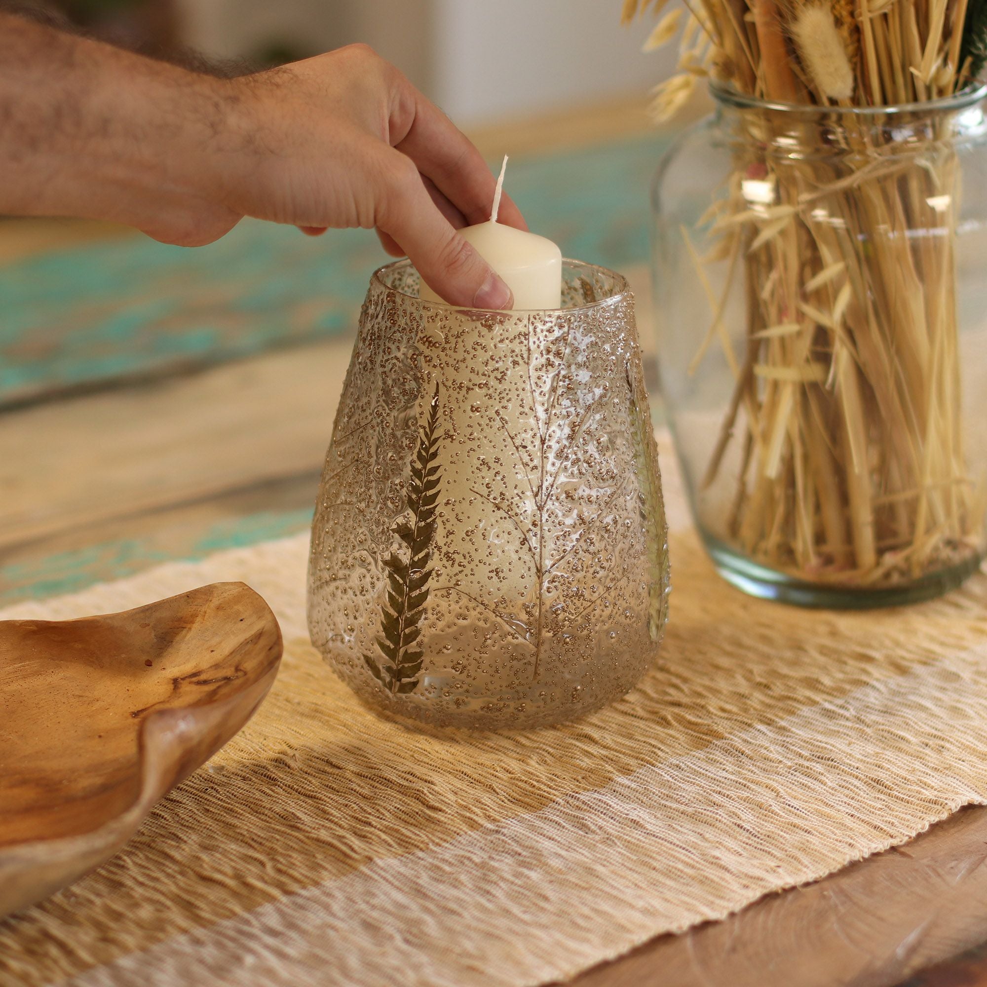 Natürliches Blumenglas – Großer Schalen-Kerzenhalter „Pino“ aus recyceltem Glas (15×12 cm)